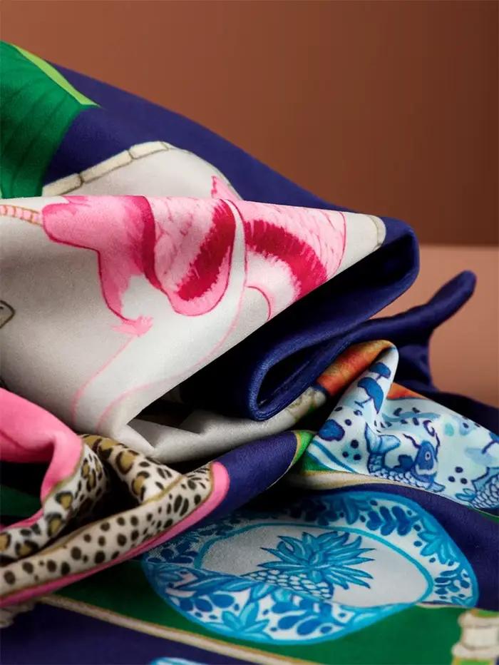 Housse de coussin Tigre inspirée de la chinoiserie preppy, motif guépard avec pot à gingembre, taie 