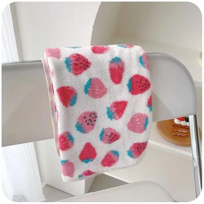 Serviette de bain en microfibre, impression de fraises, serviette pour le visage, pour adultes et en