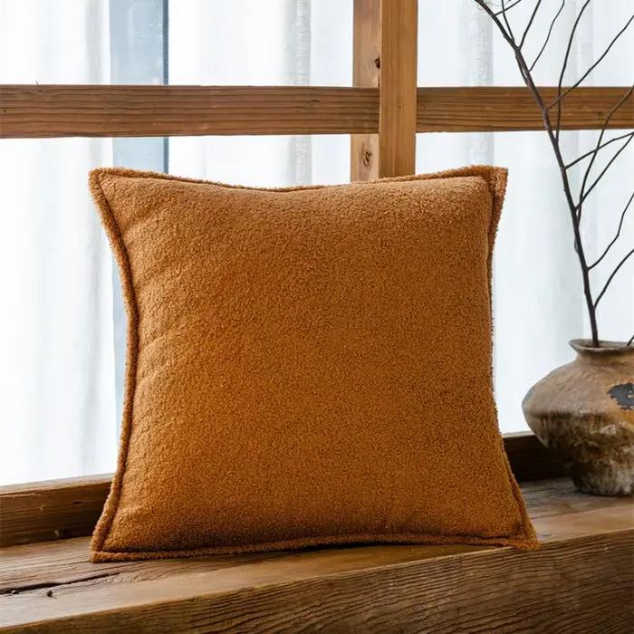 Housse de coussin en tissu brun italien, design Maillard, taie d'oreiller géométrique, texture tissé