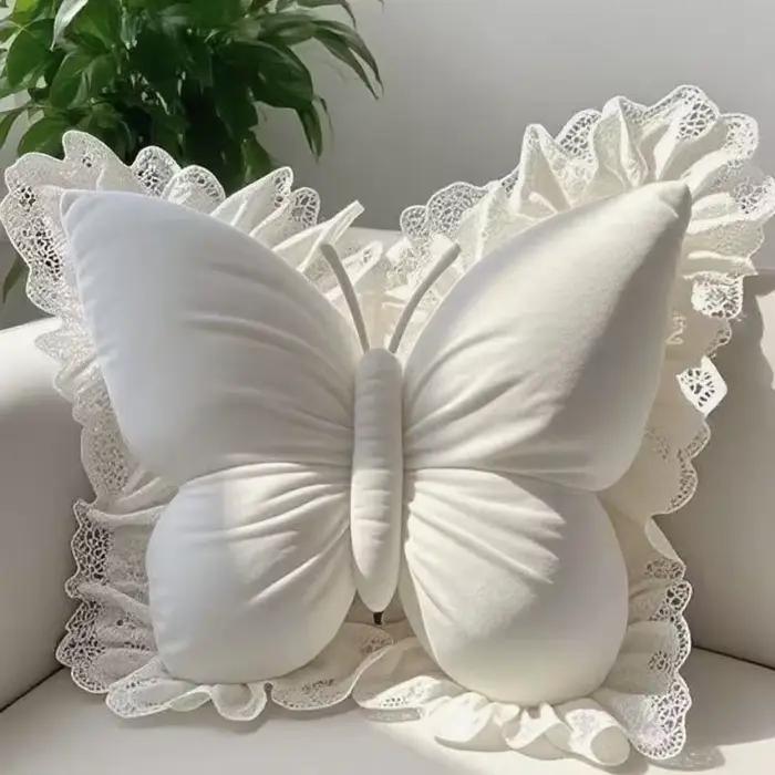 Nouveau mignon papillon oreiller dentelle