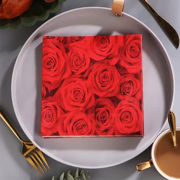 Lot de 20 serviettes en papier jetables imprimées Cœur et Rose pour la décoration de mariage et de fête DIY