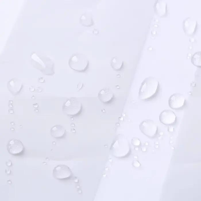 Rideaux de douche à rayures blanches