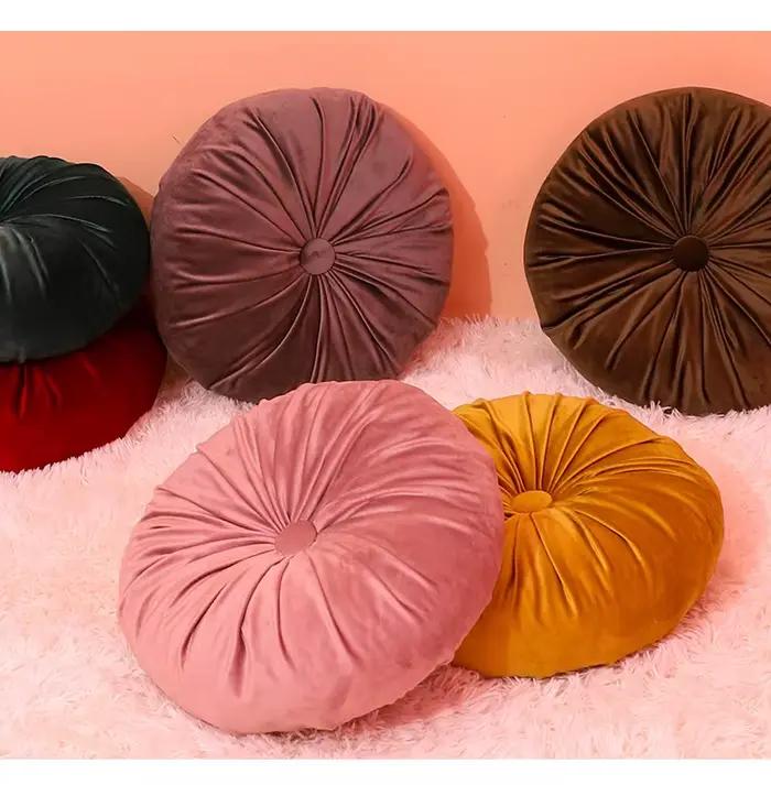 Coussin décoratif plissé artisanal en velours rond en forme de citrouille pour salon