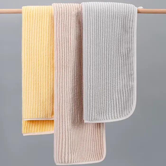 Serviettes de bain