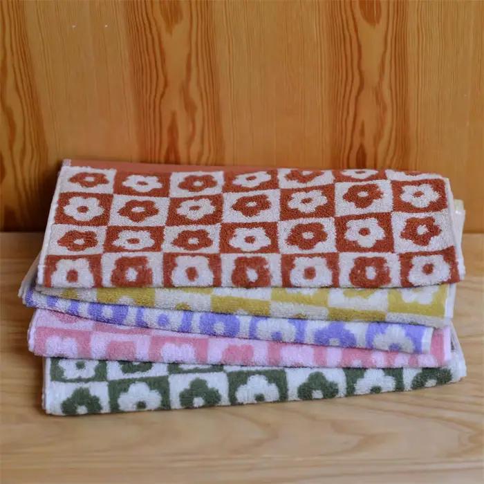 Serviette en coton à fleurs à carreaux pour adultes et enfants
