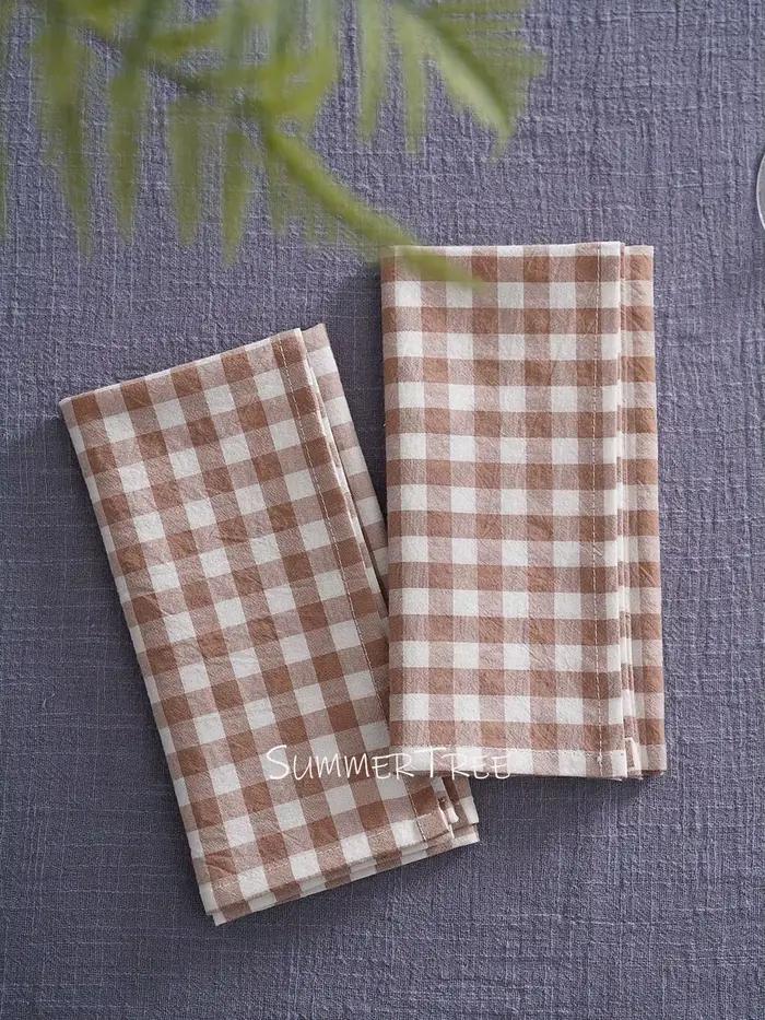 Serviette de table en coton à carreaux 42x42cm