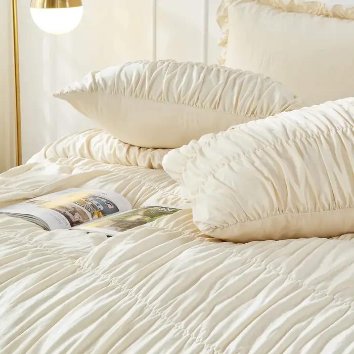 Housse de couette et couette bohème plissée couleur blé
