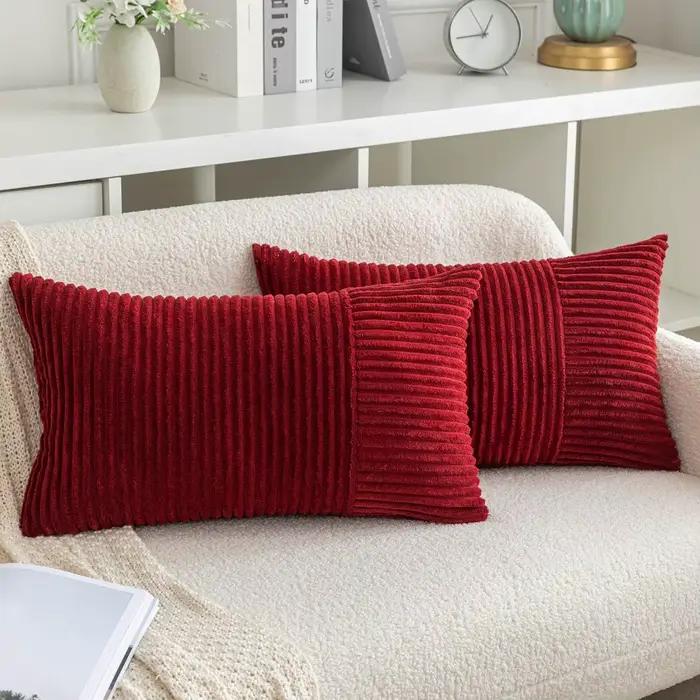 Housse de coussin à motif rayé rouge