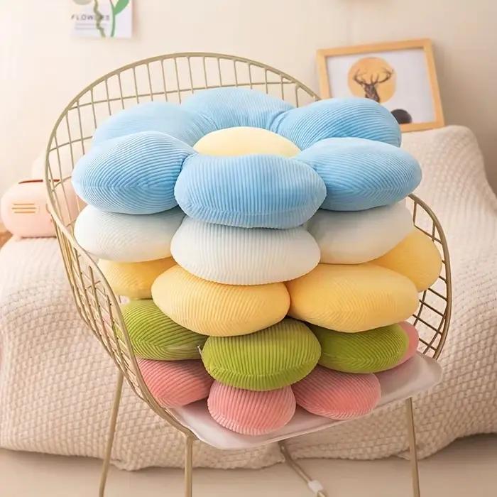 Coussin de canapé en peluche à fleurs