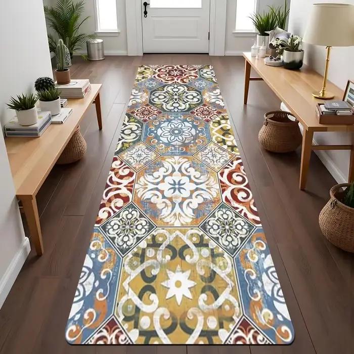 Tapis de couloir bohème à imprimé floral géométrique