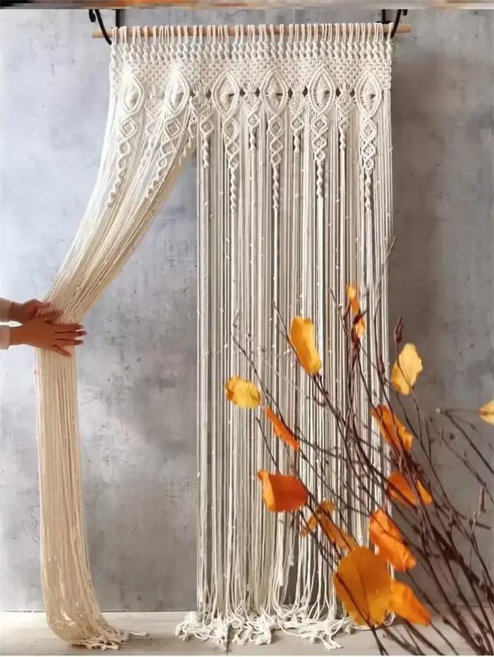 Rideau en macramé tissé à la main
