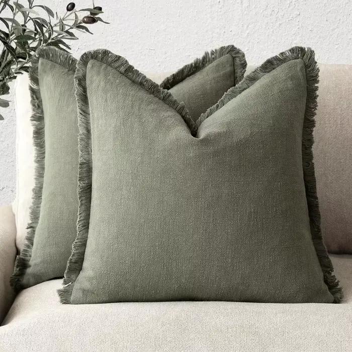Juste de coussin en coton avec pompon pour la décoration intérieure