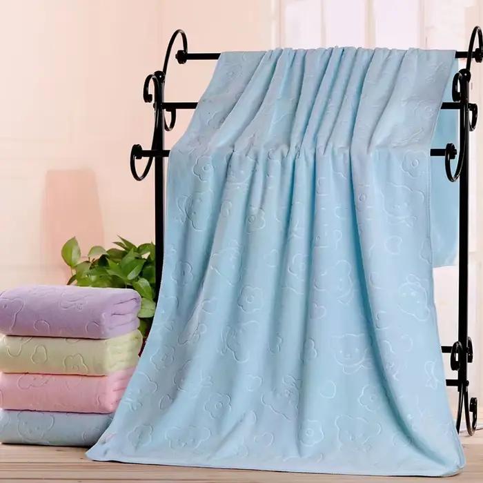 Serviette de bain absorbante à séchage rapide