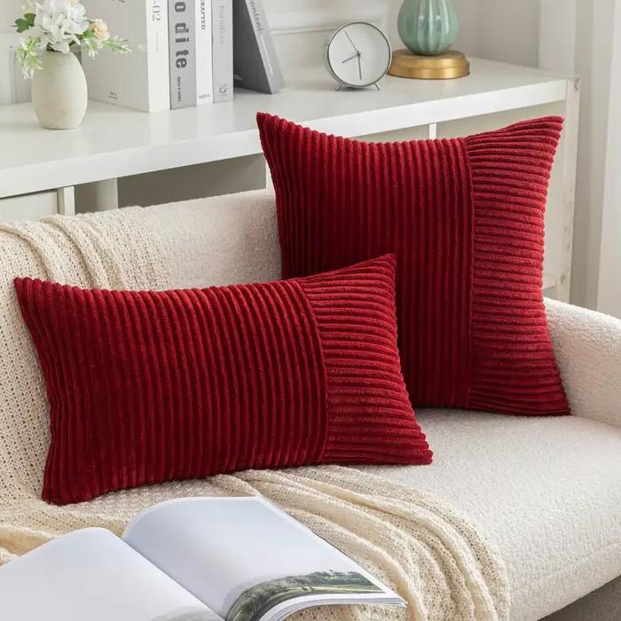 Housse de coussin à motif rayé rouge