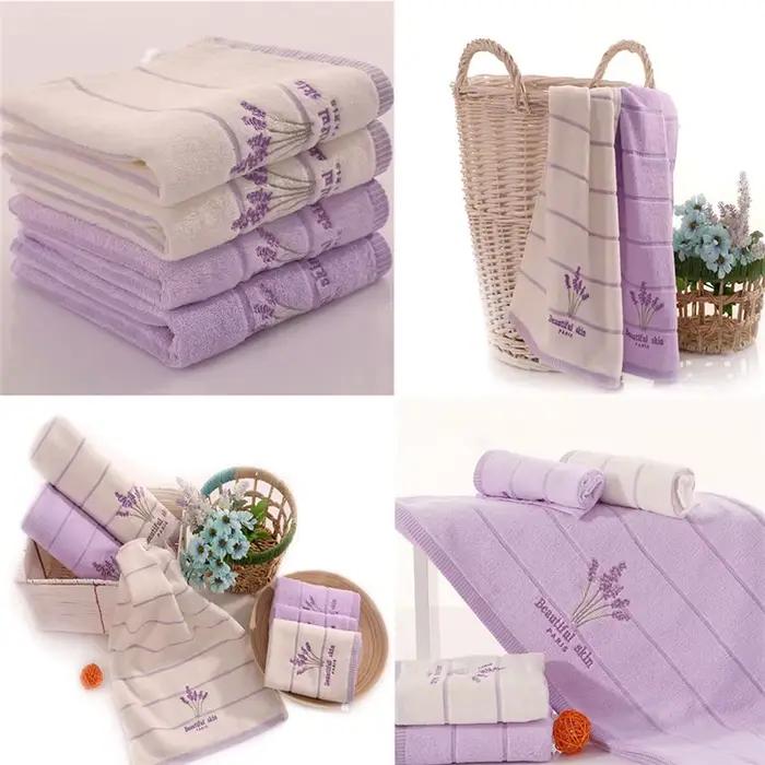 Serviette de bain en coton brodée µ