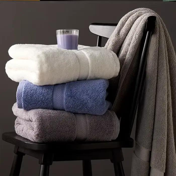Serviette de bain en coton égyptien 800g