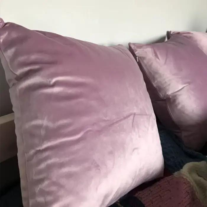 Housses de coussin en velours violet clair