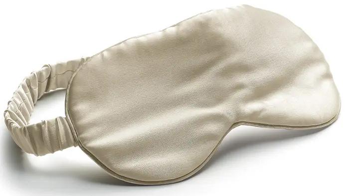 Masque de nuit Ashley en soie Neige 9 x 23