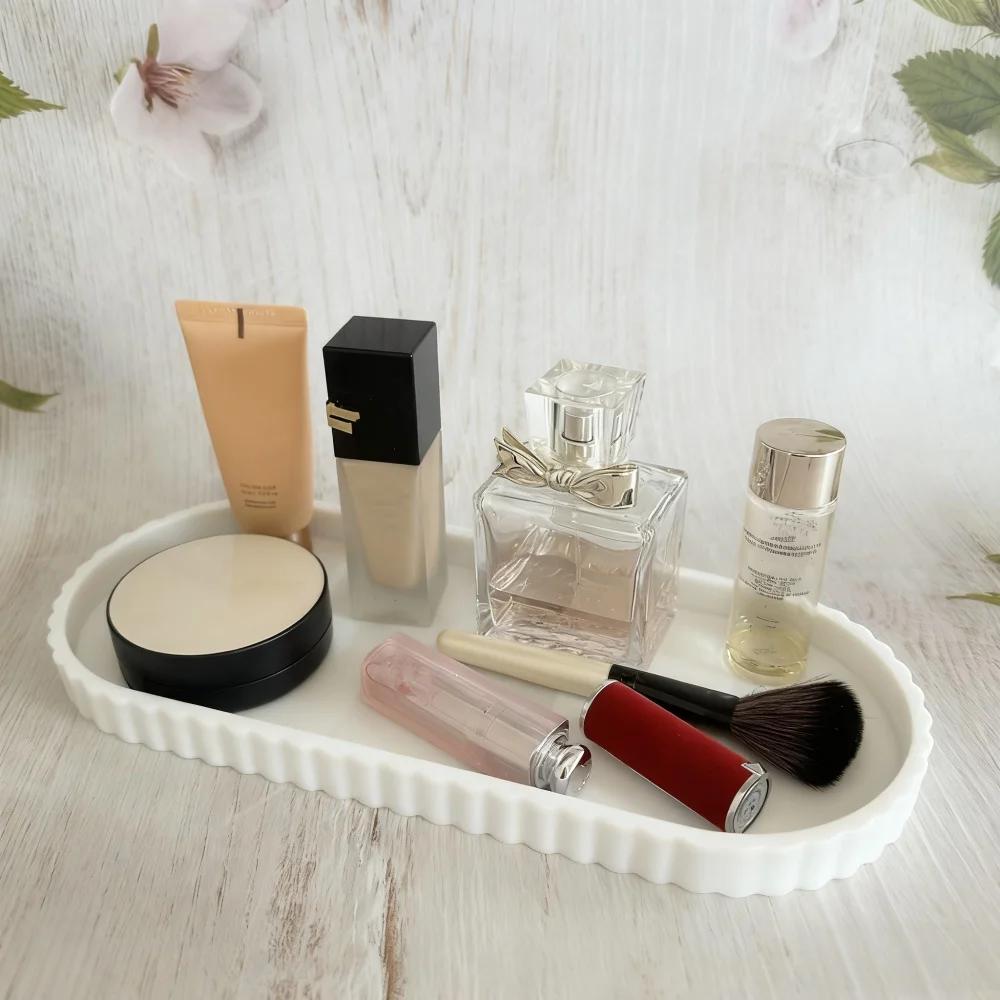 Plateau de décoration ovale pour salle de bain, texture de luxe légère, haute valeur esthétique, peu
