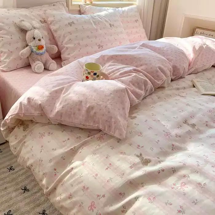 Parure de lit Ours Rose Adorable – Douce pour Enfants et Adultes – Housse de Couette, Drap Plat, Taie d'Oreiller – Tailles Simple, Double, Queen – Linge de Lit Complet pour la Maison