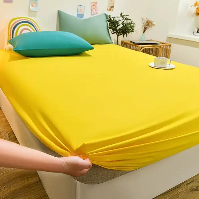 Drap-housse de protection en coton jaune