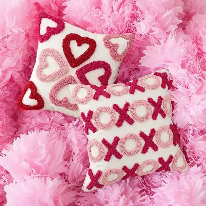 Housse de coussin de Couple rose
