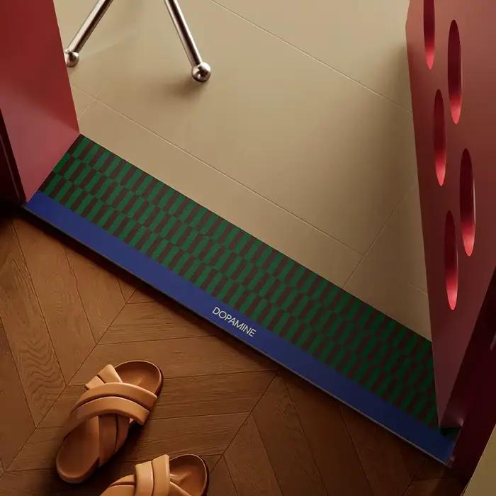 Tapis de salle de bain antidérapant et absorbant l'eau
