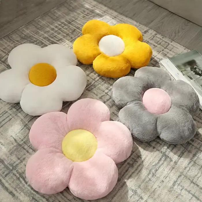 Coussin en forme de fleur à cinq pétales rembourré 12/35 cm