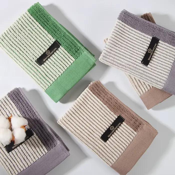 3 serviettes carrées en coton