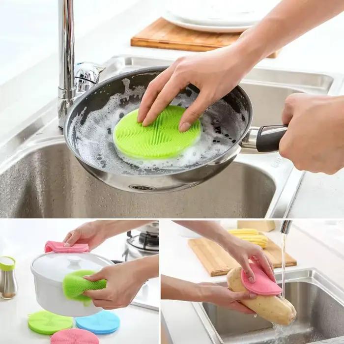 Brosse en silicone pour livres de cuisine