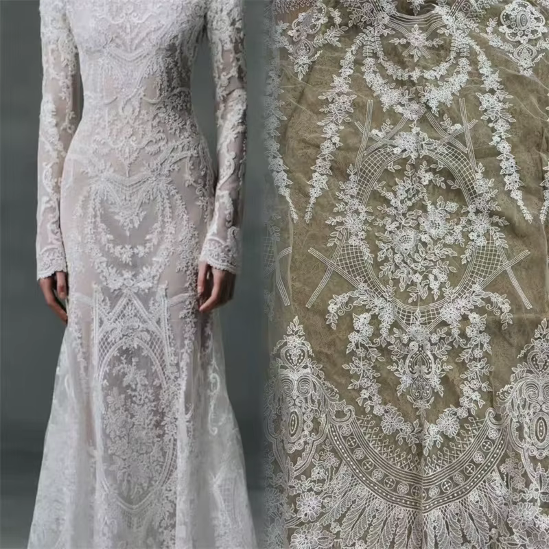 Tissu de dentelle de mariée unique blanc cassé en maille brodée florale de haute qualité, accessoire