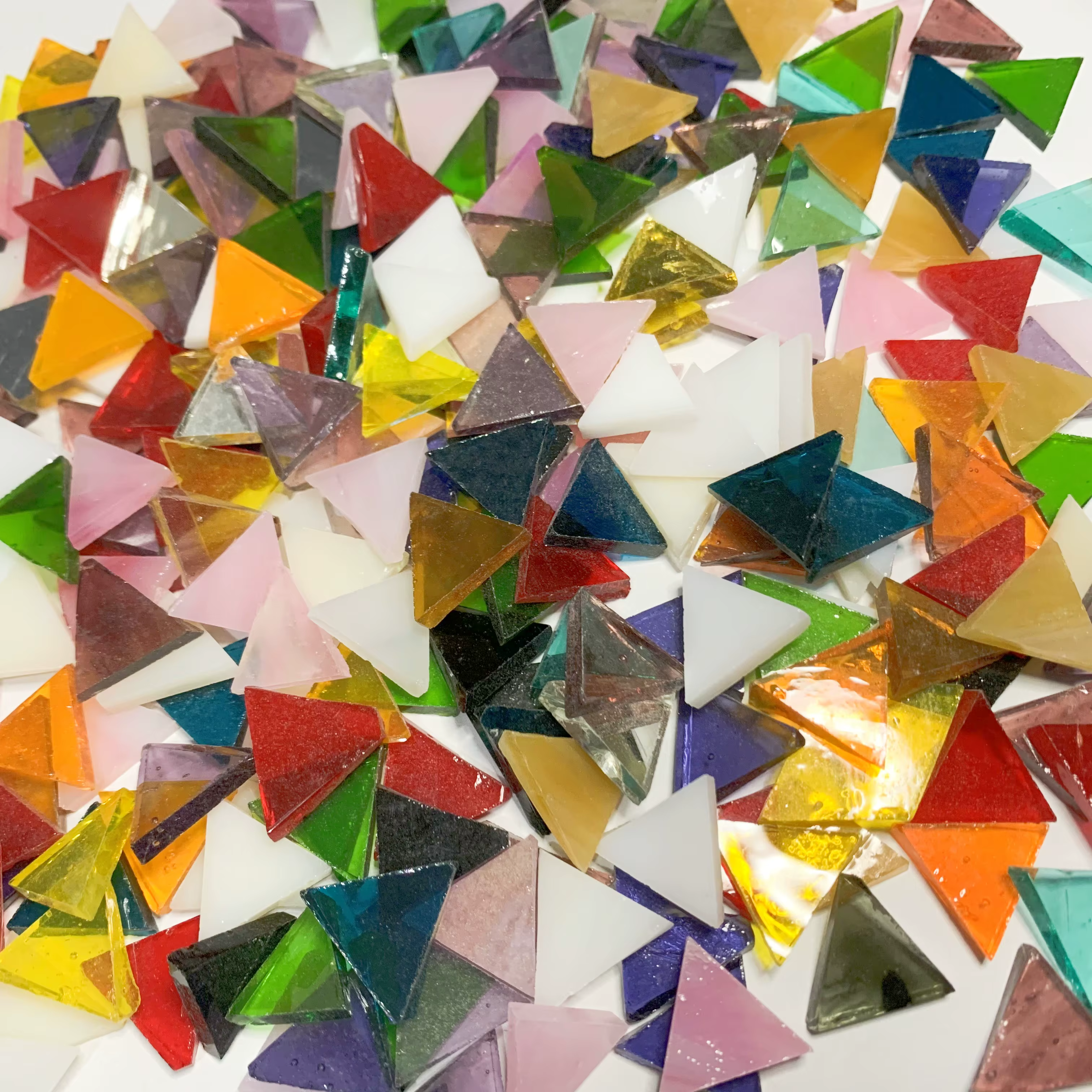 Mosaïque triangulaire en verre translucide coloré, accessoires décoratifs faits à la main, 1.4cm, ré