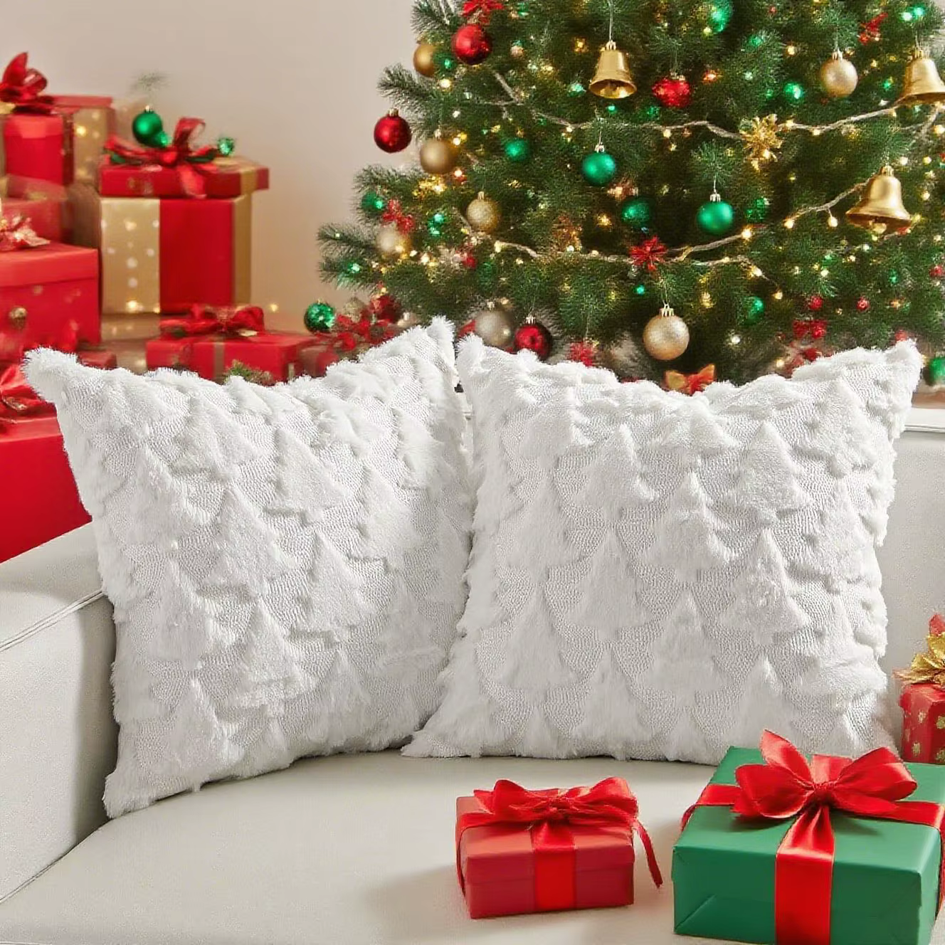 Housse de coussin brodée en peluche, dessin animé de noël, couleur unie, fourrure, fête du nouvel an