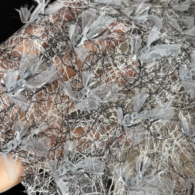 Rideaux en maille avec nœud brodé texturé irrégulier, matériaux artisanaux de styliste créatifs fait