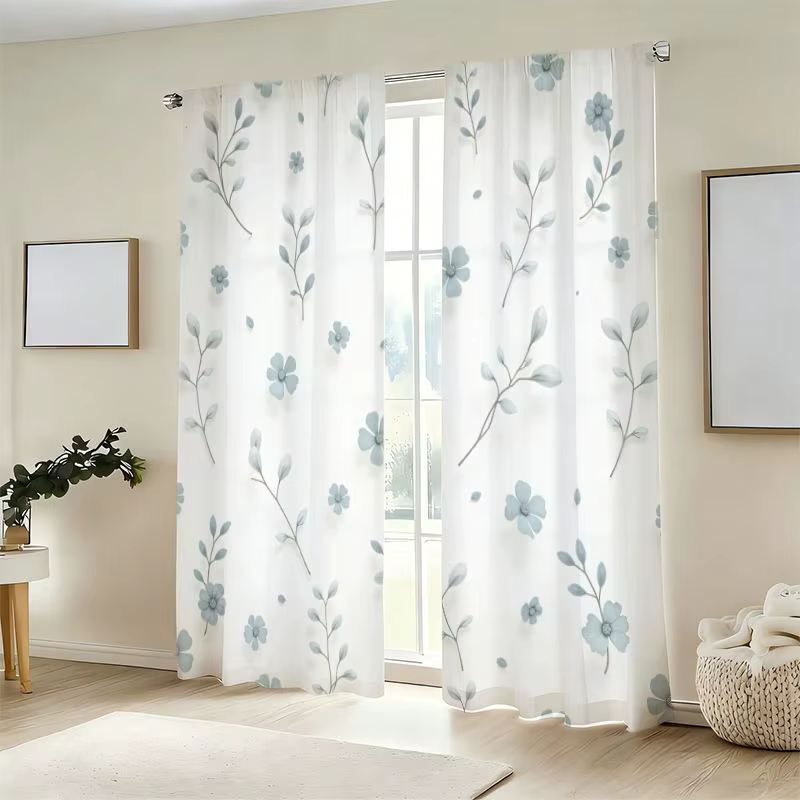 Rideau floral bleu clair semi-transparent simple avec petites fleurs, à fixer sur un tringle, pour s