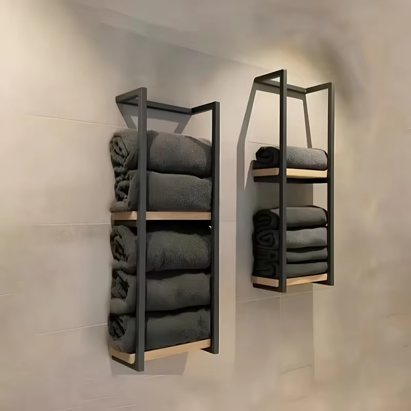1 porte-serviettes mural élégant en métal et bois avec étagères - Conception peu encombrante pour sa