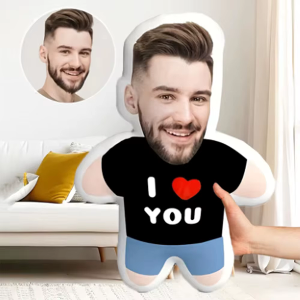 Un coussin de maison, coussin de siège ou oreiller imprimé pour couple avec portrait «I Love You » p