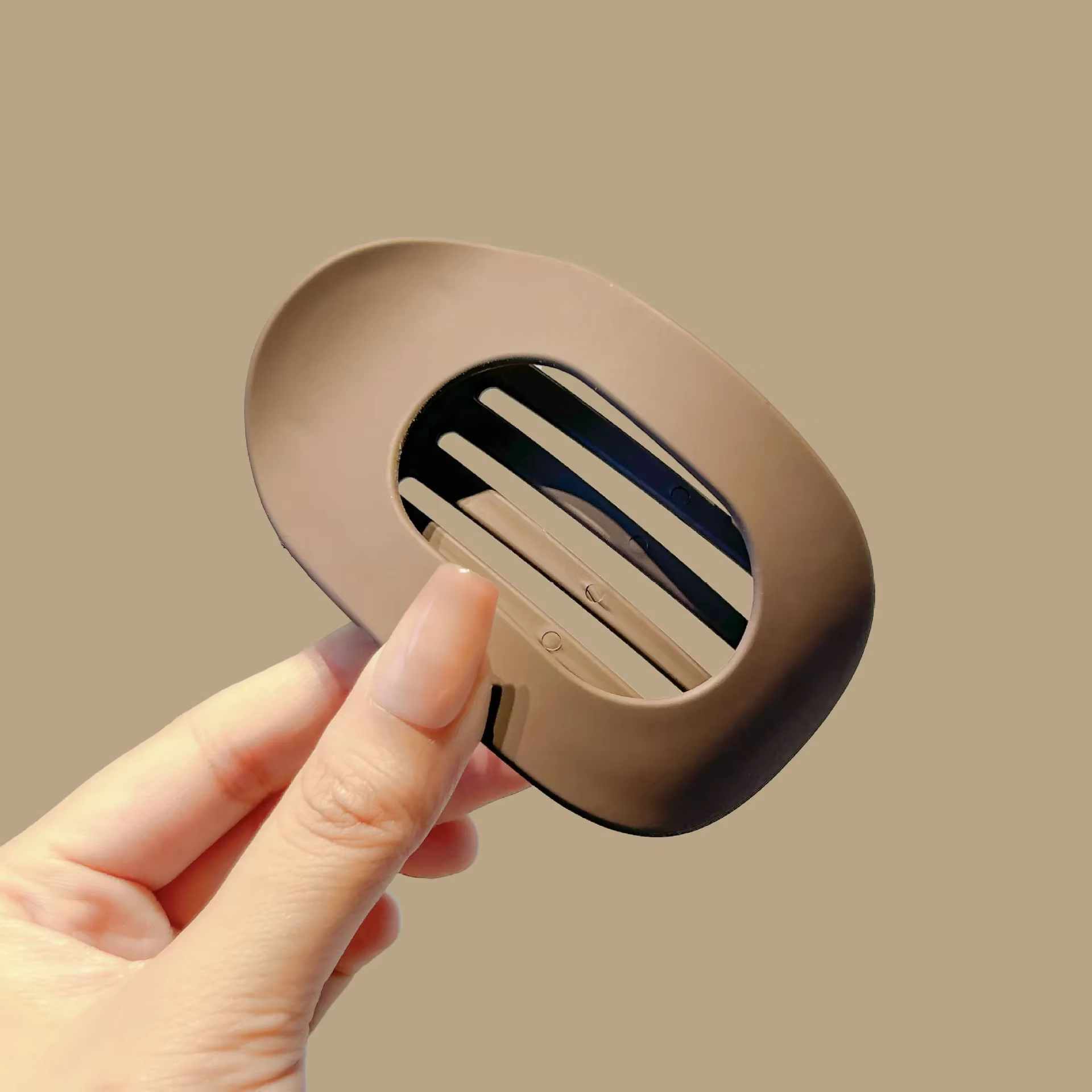 Pince à cheveux ovale pour femmes, nouveau Design léopard mat incurvé plat, Barrettes de coiffure en
