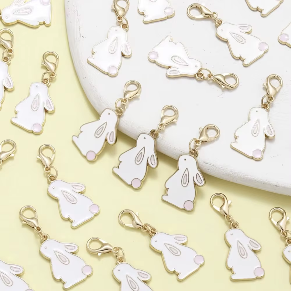 Nouveauté 2026 Porte-clés Lapin de Pâques Blanc en Émail, Accessoire de Sac pour Fêtes de Pâques, Me