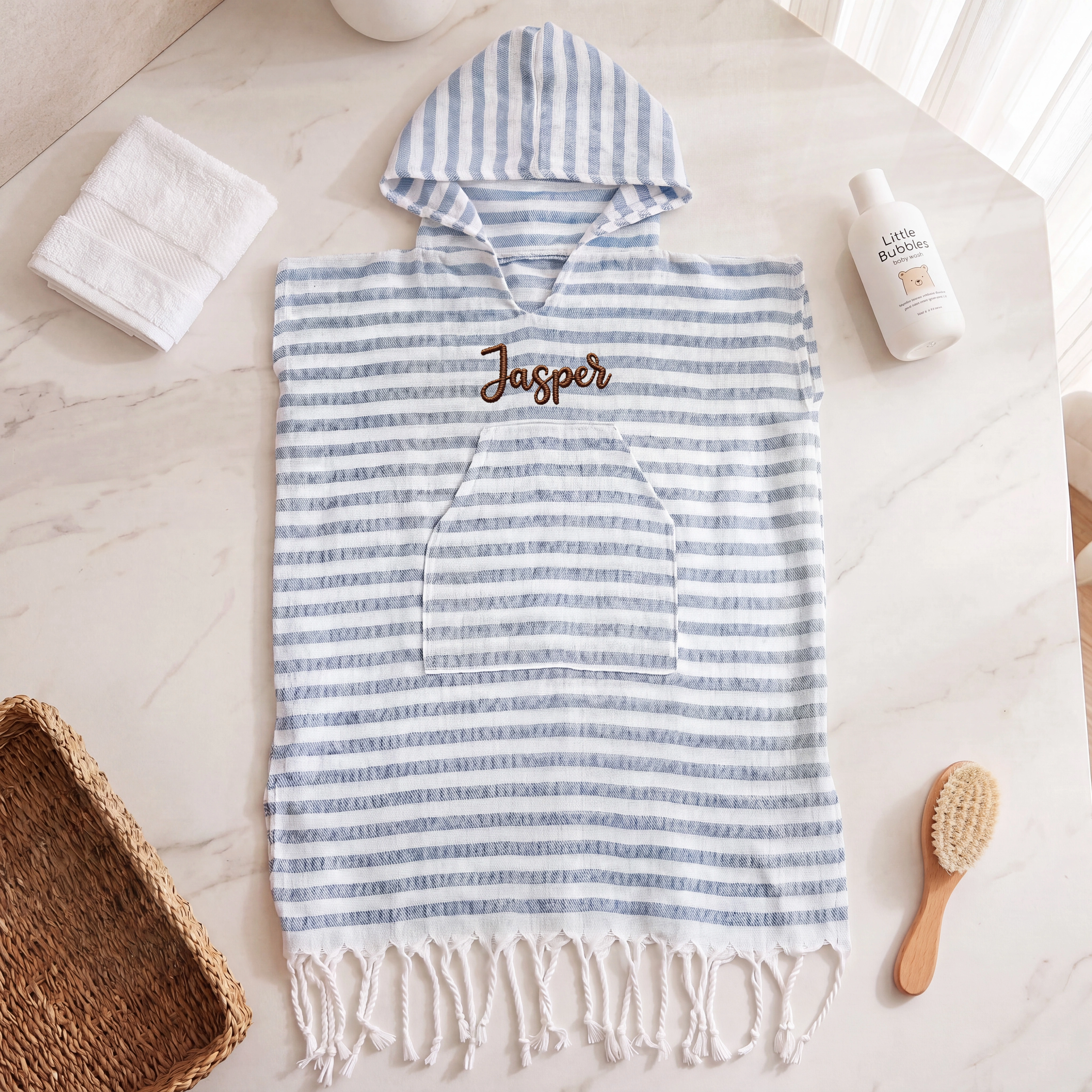 1 pièce Poncho de plage pour enfants brodé avec nom personnalisé, serviette de plage à capuche rayée