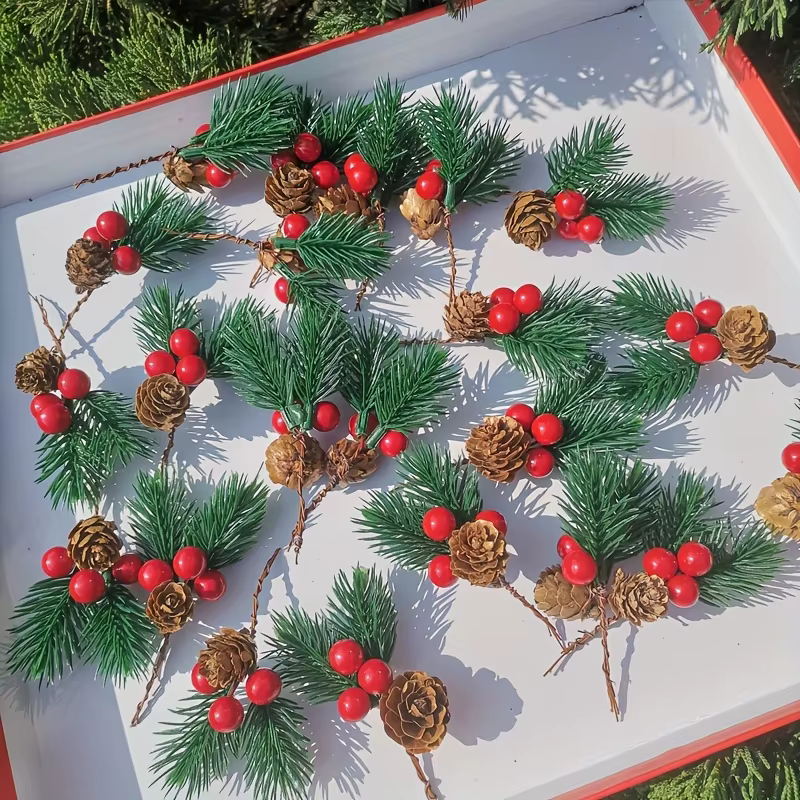 10 pièces de pommes de pin artificielles et baies rouges pour la décoration de Noël, artisanat de co