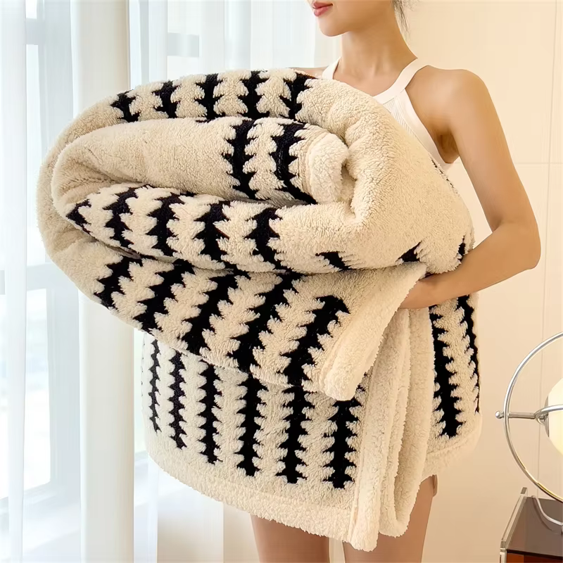Couverture de printemps en flanelle chaude, super douce et moelleuse, pour lit Queen, simple ou doub