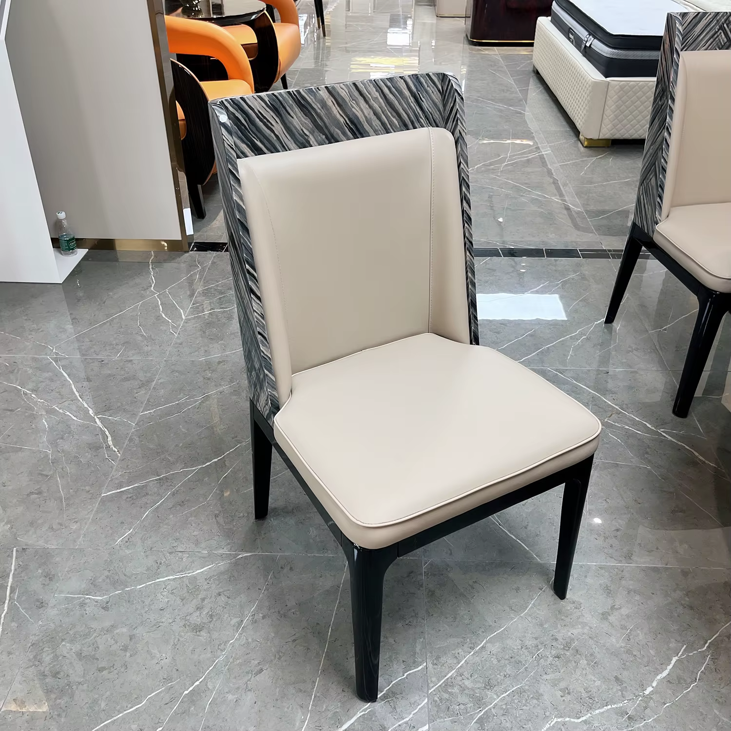 Nouveauté meubles de salle à manger chaises pour Table à manger moderne luxe en cuir Beige chaise de