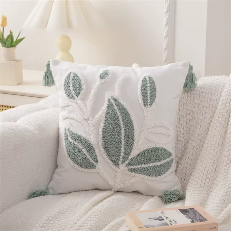 Housse de coussin capitonnée à feuilles de plantes nordiques