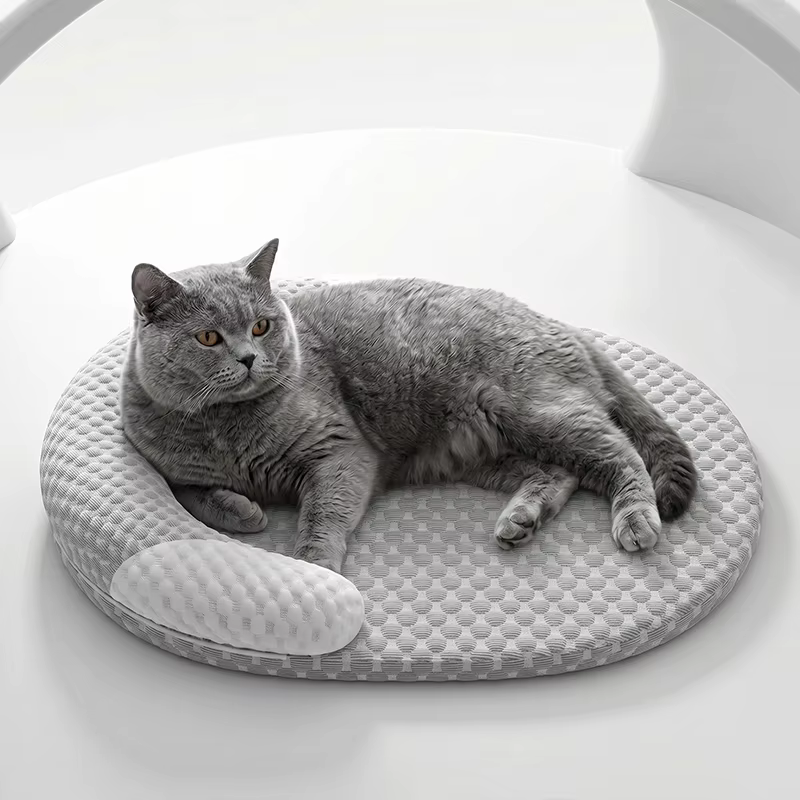 Coussin rafraîchissant pour chien, tapis d'été en soie glacée pour chat, nid ovale pour animaux de c