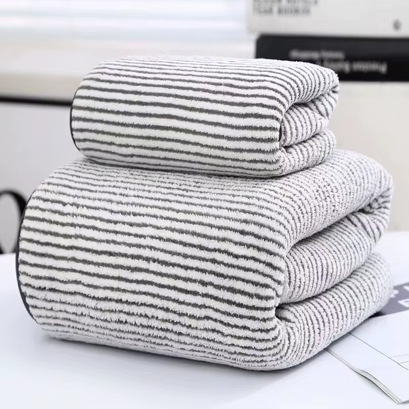 Ensemble de serviettes rayées en bambou à séchage rapide, pour expérience de salle de bain douce et 