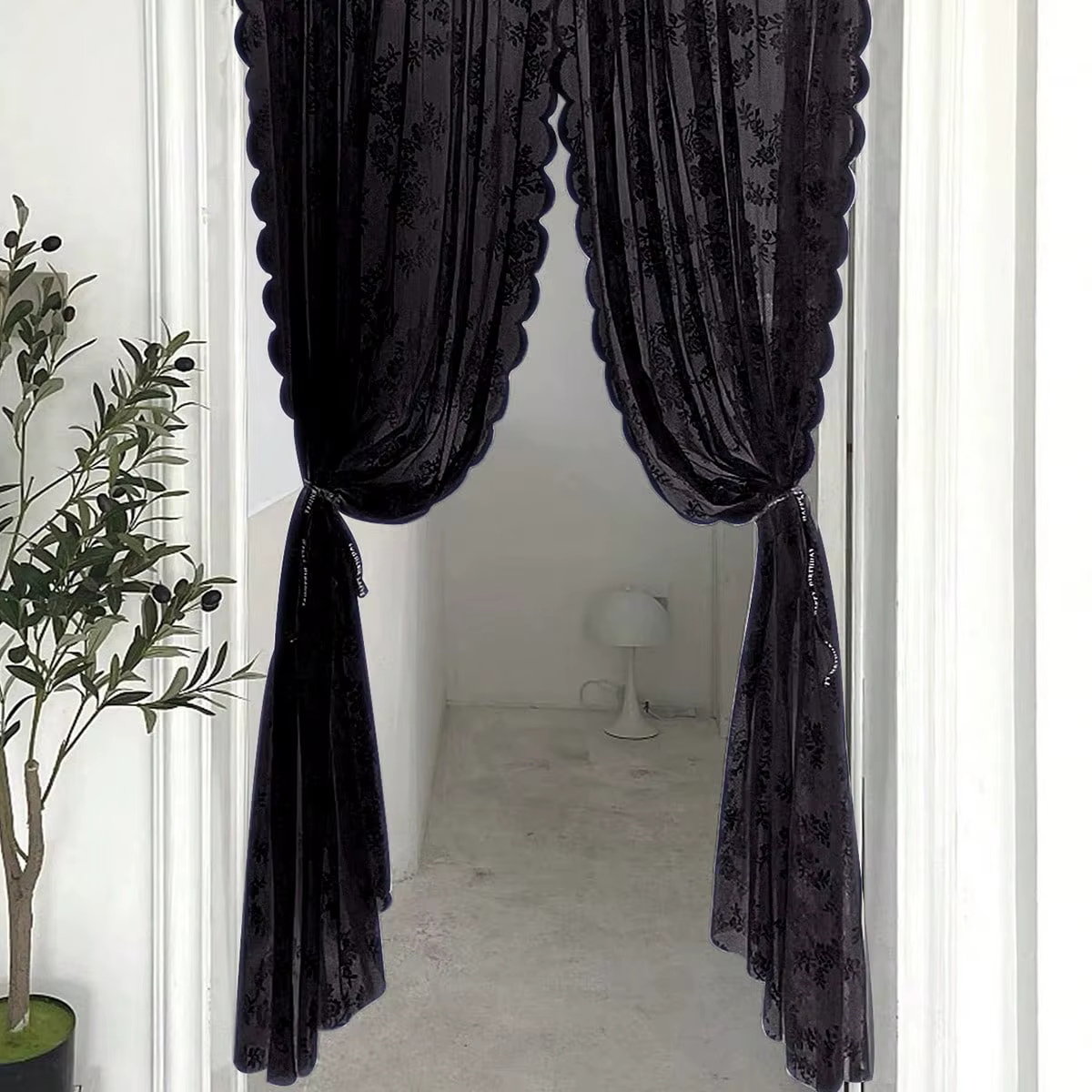 Panneau de rideau de poche en dentelle florale noire