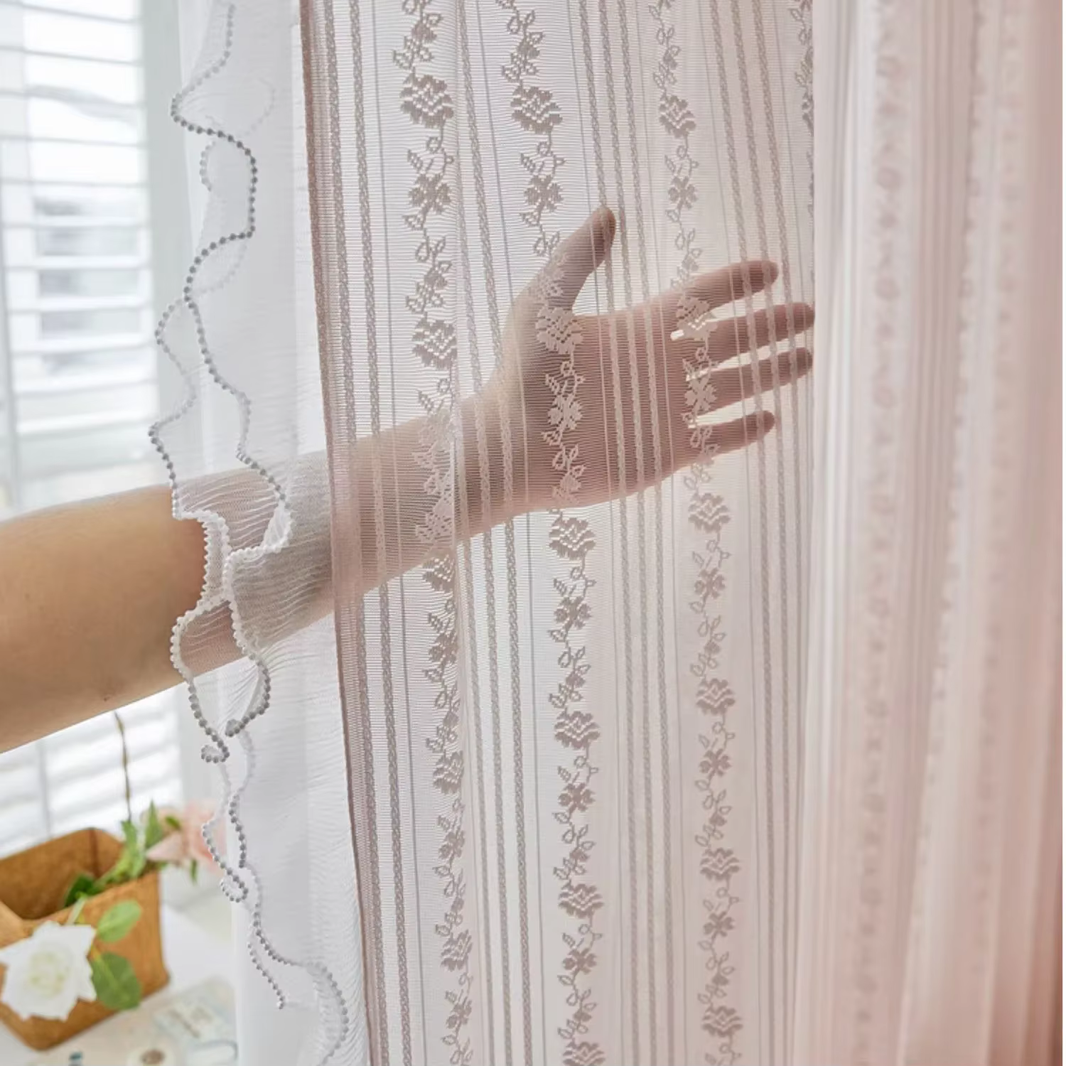 Rideaux en dentelle à fleurs de roses à rayures verticales roses, en Tulle à volants avec perles bla