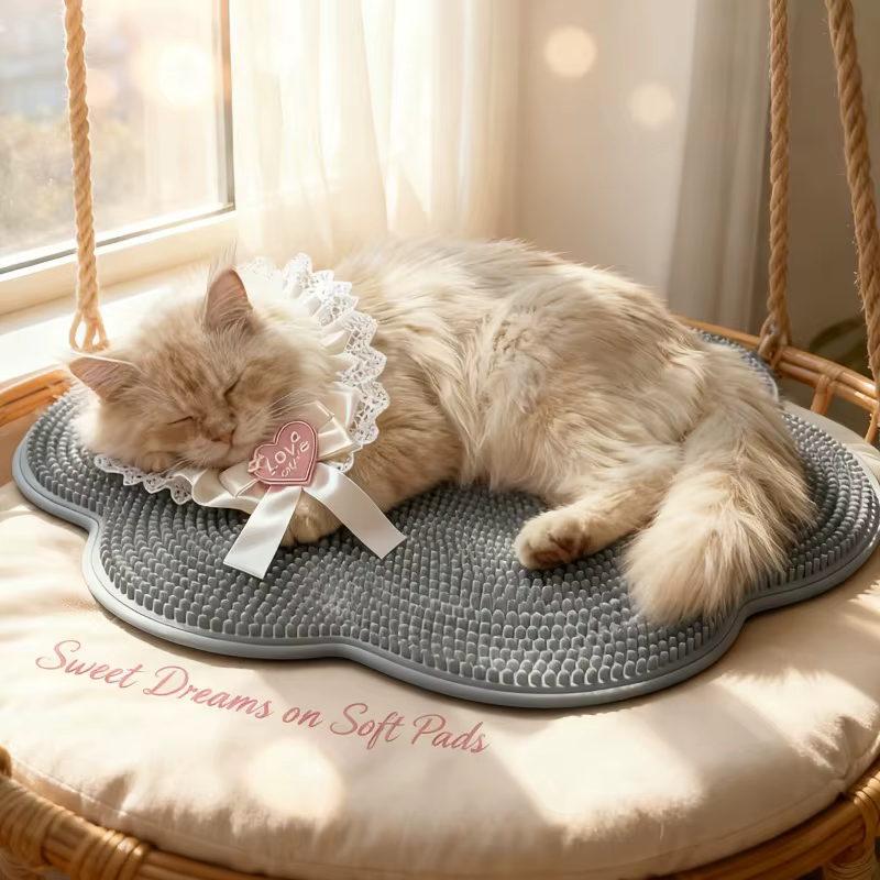 Coussin-brosse 2-en-1 pour toilettage de chat, tapis de couchage pour animaux, nid pour chaton et ch