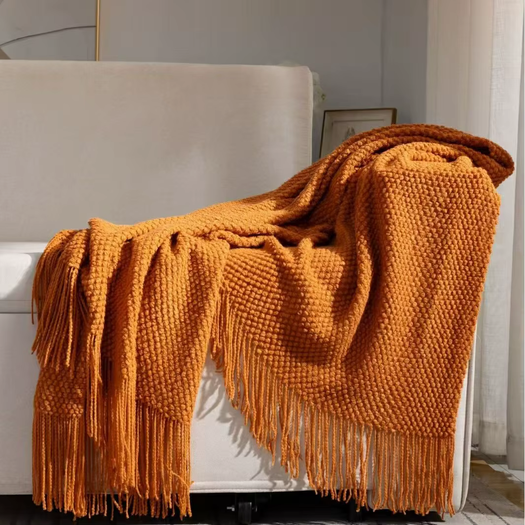 Serviette à pompons pour chambre, couverture de canapé, couverture de chevet, drapeau de chevet, cou